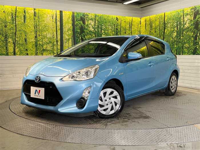2016 Toyota AQUA