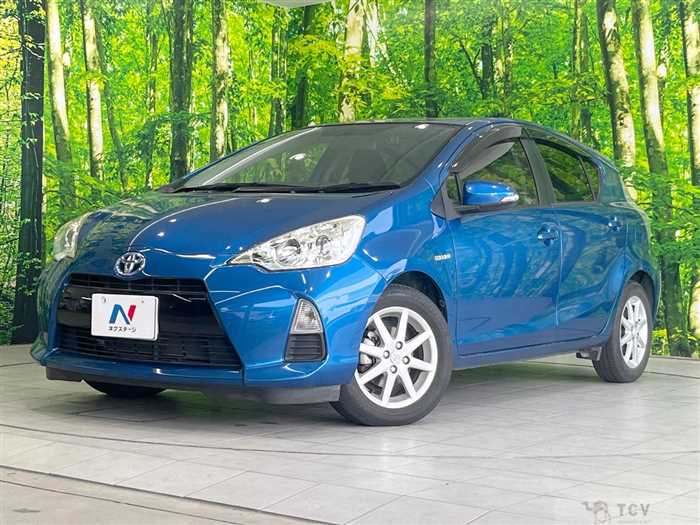 2013 Toyota AQUA