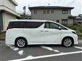 2016 Toyota Alphard G