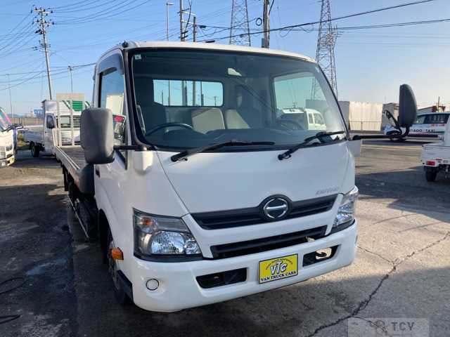 2015 Hino Dutro