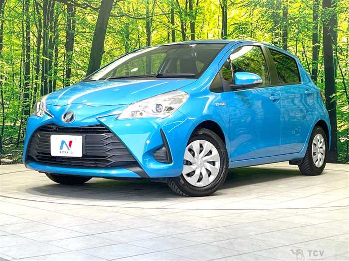 2017 Toyota Vitz
