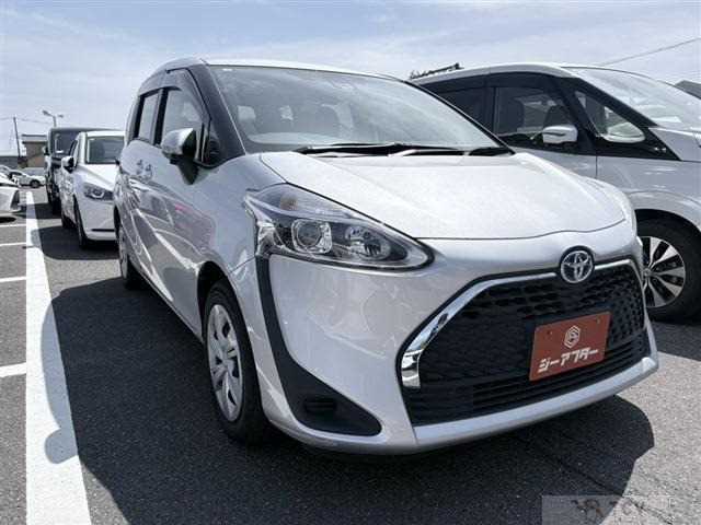 2020 Toyota Sienta