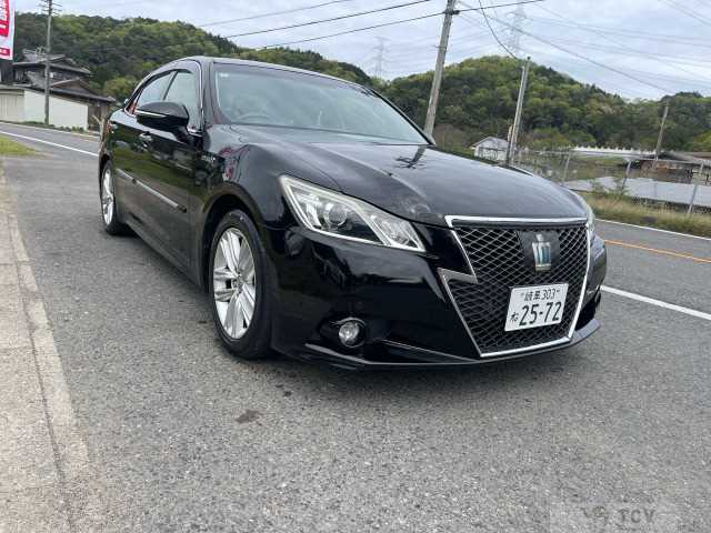 2013 Toyota Crown Athlete Series
