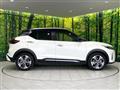 2022 Nissan KIX
