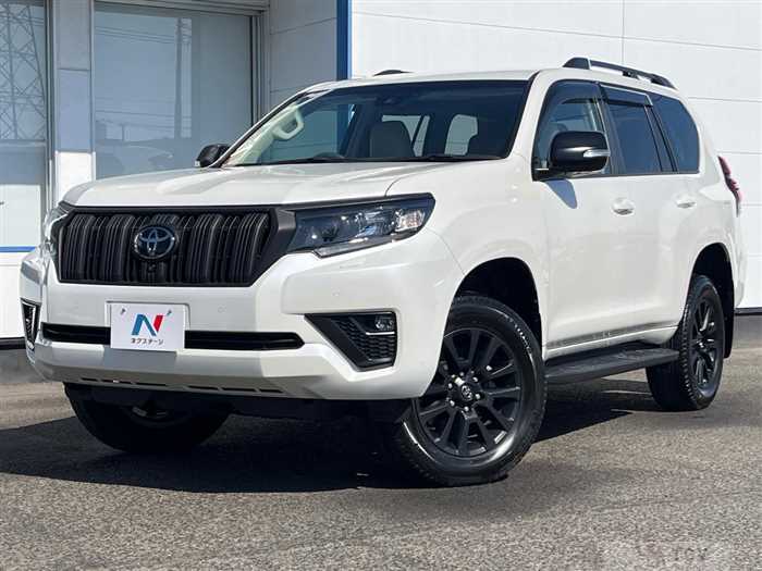 2023 Toyota Land Cruiser Prado