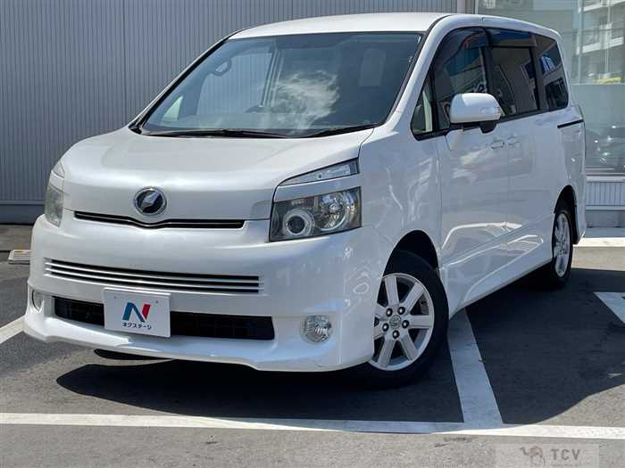 2008 Toyota Voxy