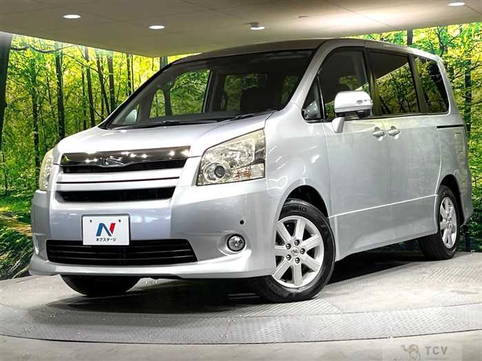 2009 Toyota Noah