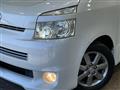 2009 Toyota Voxy