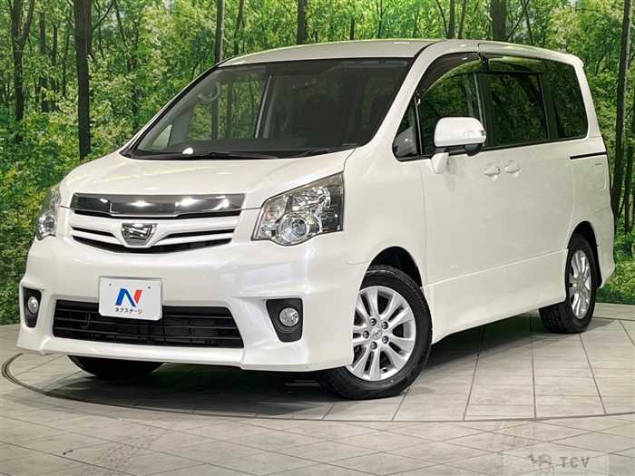2012 Toyota Noah