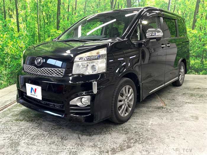 2013 Toyota Voxy