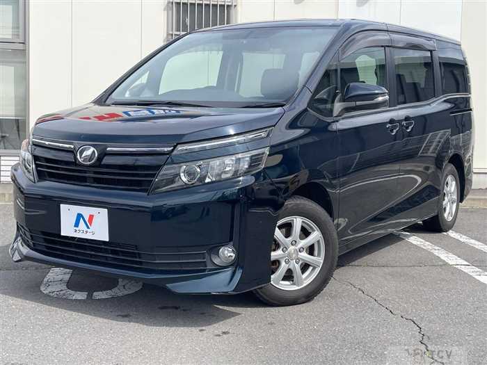 2015 Toyota Voxy