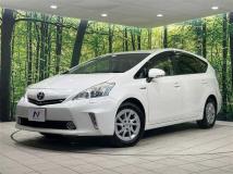 2012 Toyota PRIUS α