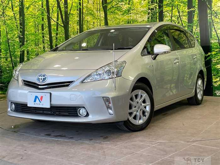 2011 Toyota PRIUS α