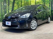 2015 Toyota PRIUS α