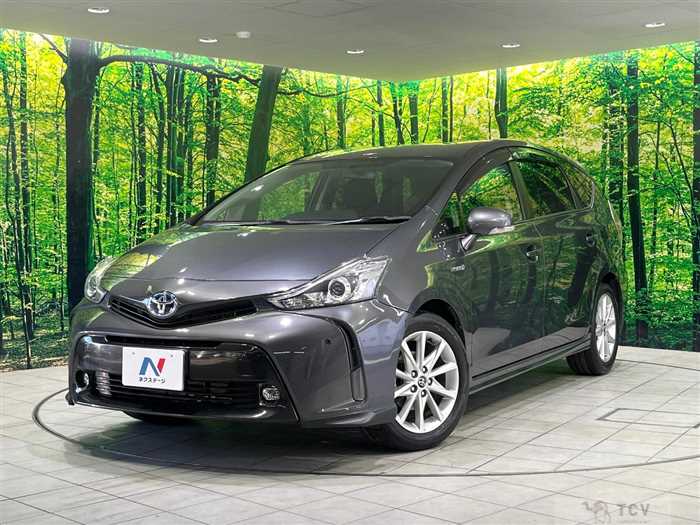 2015 Toyota PRIUS α