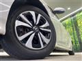 2019 Toyota Prius PHV