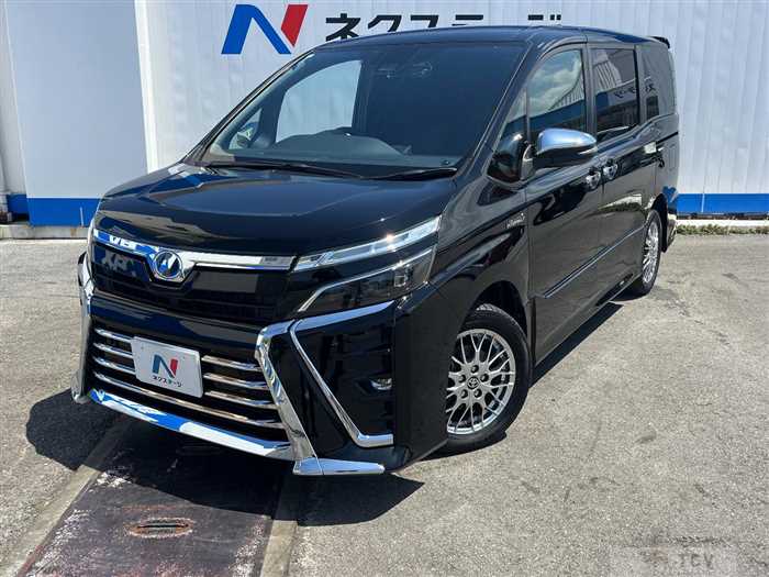 2020 Toyota Voxy