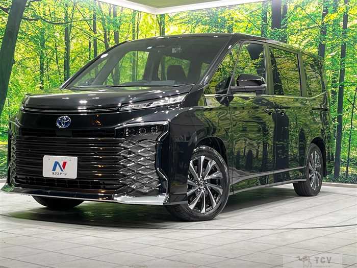 2023 Toyota Voxy
