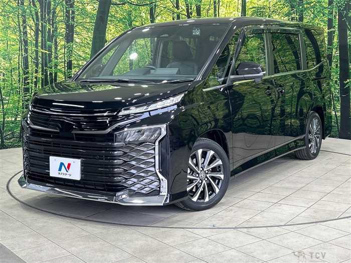 2023 Toyota Voxy