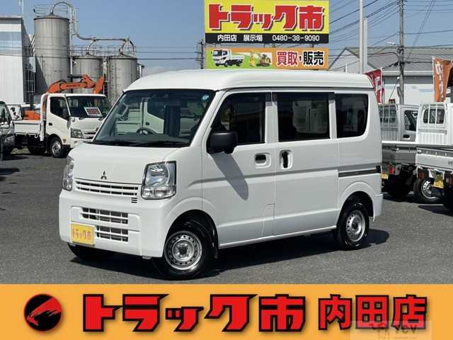 2025 Mitsubishi Mitsubishi Others