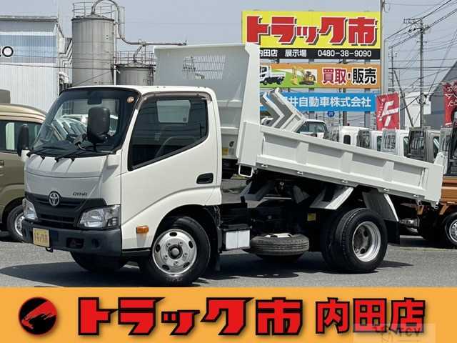 2017 Toyota Dyna Truck