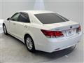 2013 Toyota Crown Hybrid