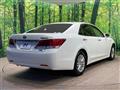 2014 Toyota Crown Hybrid