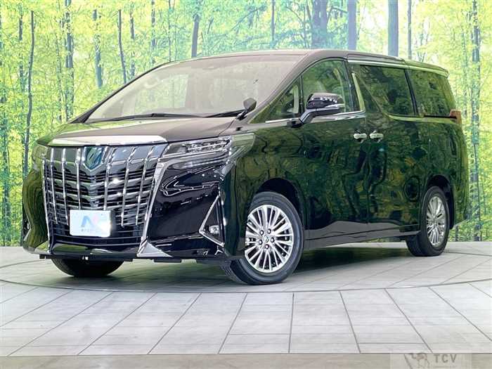 2022 Toyota Alphard Hybrid