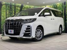 2022 Toyota Alphard Hybrid