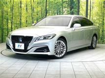 2018 Toyota Crown Hybrid