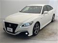 2019 Toyota Crown Hybrid