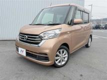 2017 Nissan DAYZ ROOX