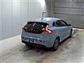 2018 Volvo V40