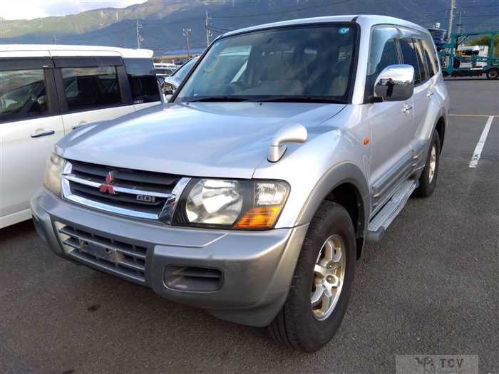 2000 Mitsubishi Pajero