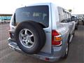 2000 Mitsubishi Pajero