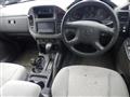 2000 Mitsubishi Pajero