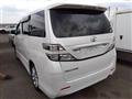2010 Toyota Vellfire