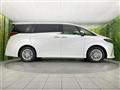 2025 Toyota Alphard Hybrid