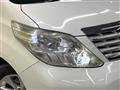 2009 Toyota Alphard
