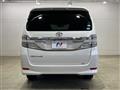 2012 Toyota Vellfire