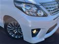 2012 Toyota Alphard
