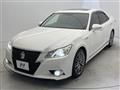 2013 Toyota Crown Hybrid