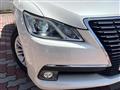 2013 Toyota Crown Hybrid