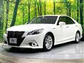 2013 Toyota Crown Hybrid
