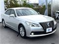 2014 Toyota Crown Hybrid