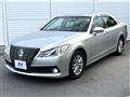 2014 Toyota Crown Hybrid