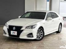 2016 Toyota Crown Hybrid