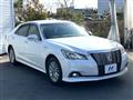2017 Toyota Crown Hybrid