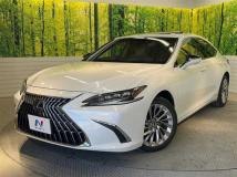 2022 Lexus ES