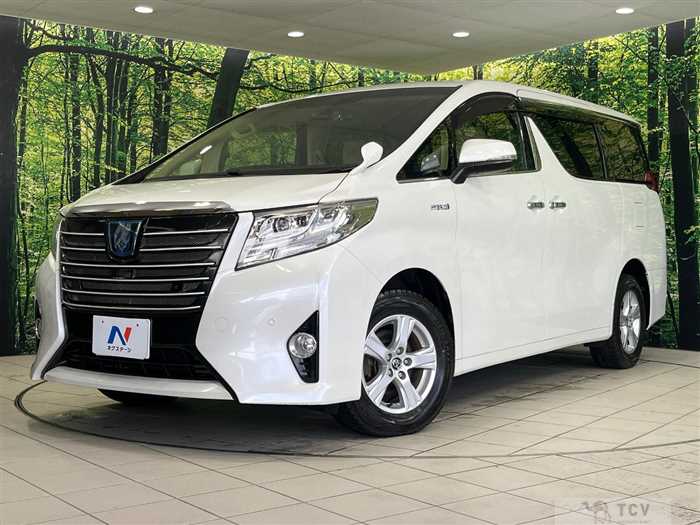 2017 Toyota Alphard Hybrid